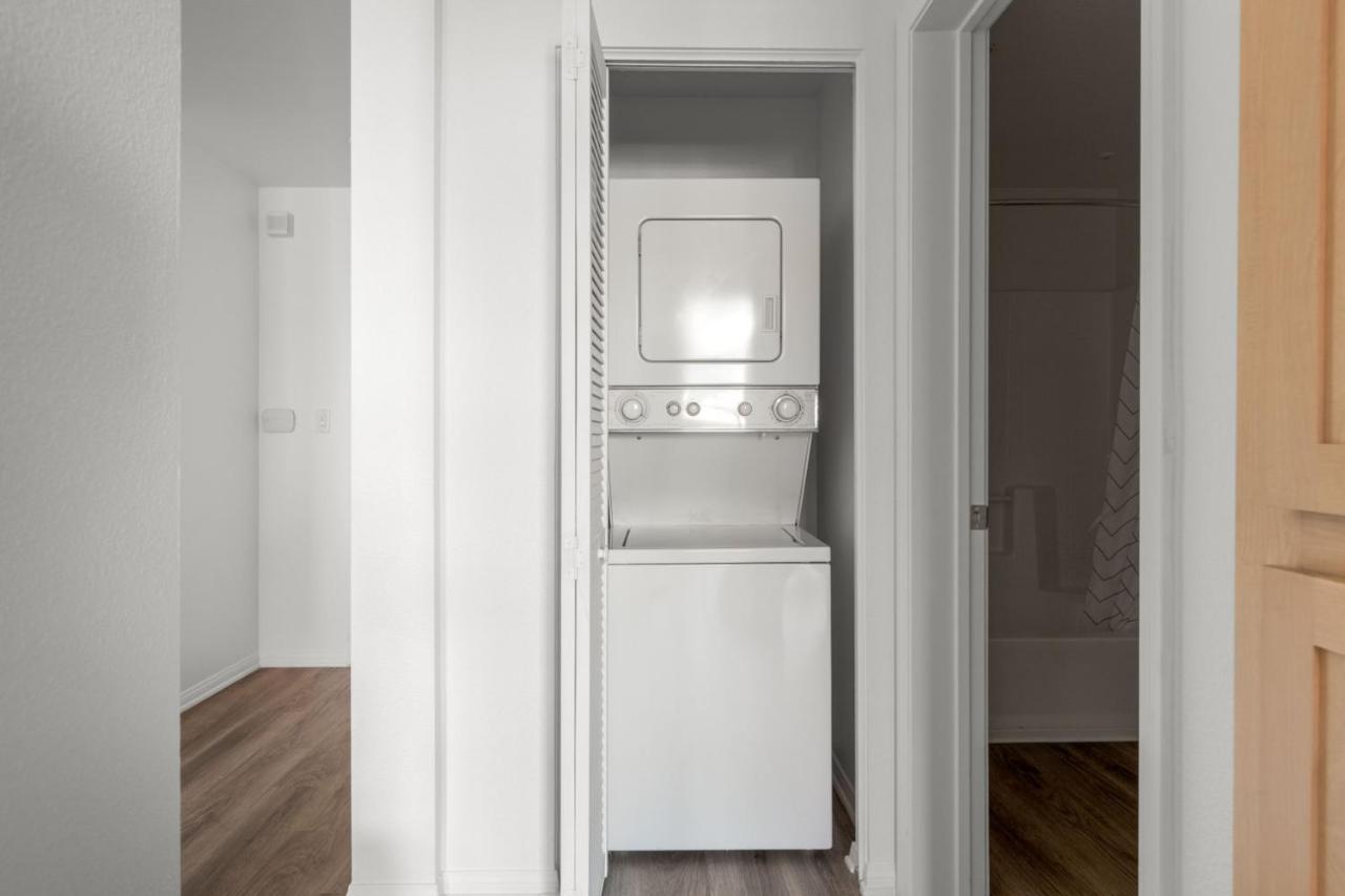 Hollywood 1br W Gym Pool Nr Hollywood Blvd Lax-232 * Los Angeles
